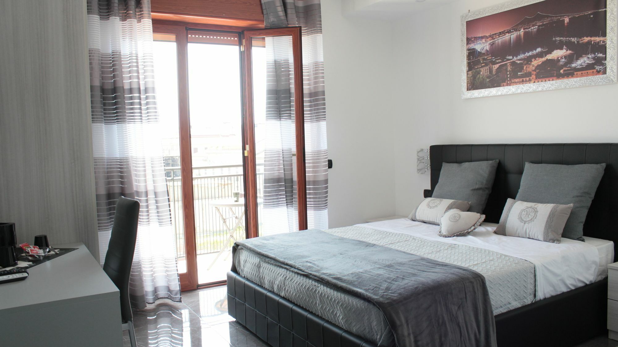 B&B Napoli La Perla Exterior photo